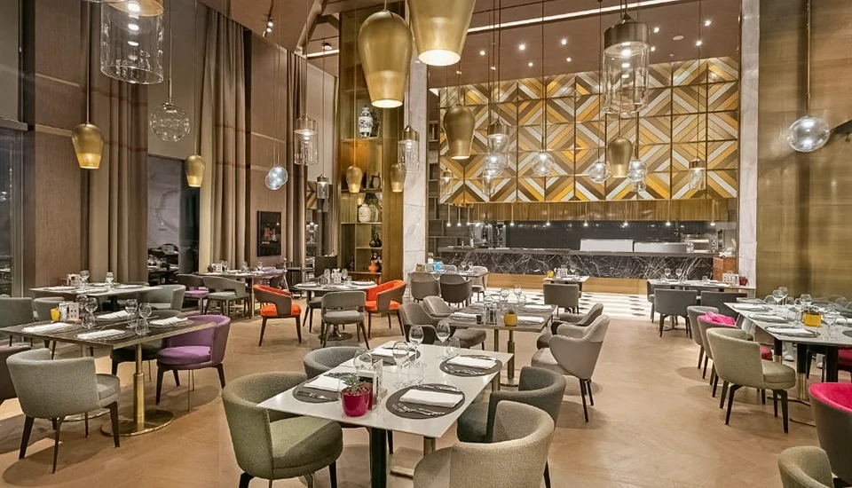 هتل ریزورت کولینان بلک آنتالیا